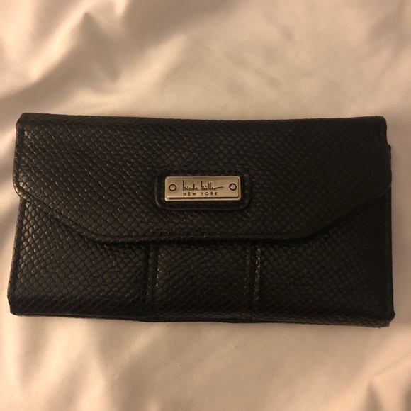 Nicole Miller Wallet - Picture 1 of 3